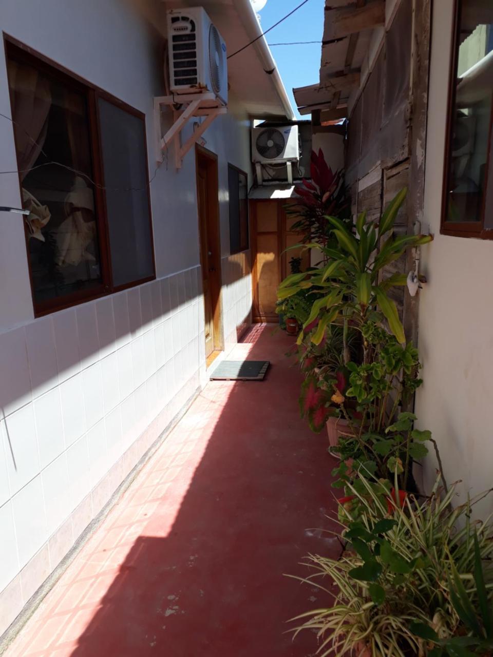 Hospedaje Mother Fanny Puerto Villamil Exterior foto