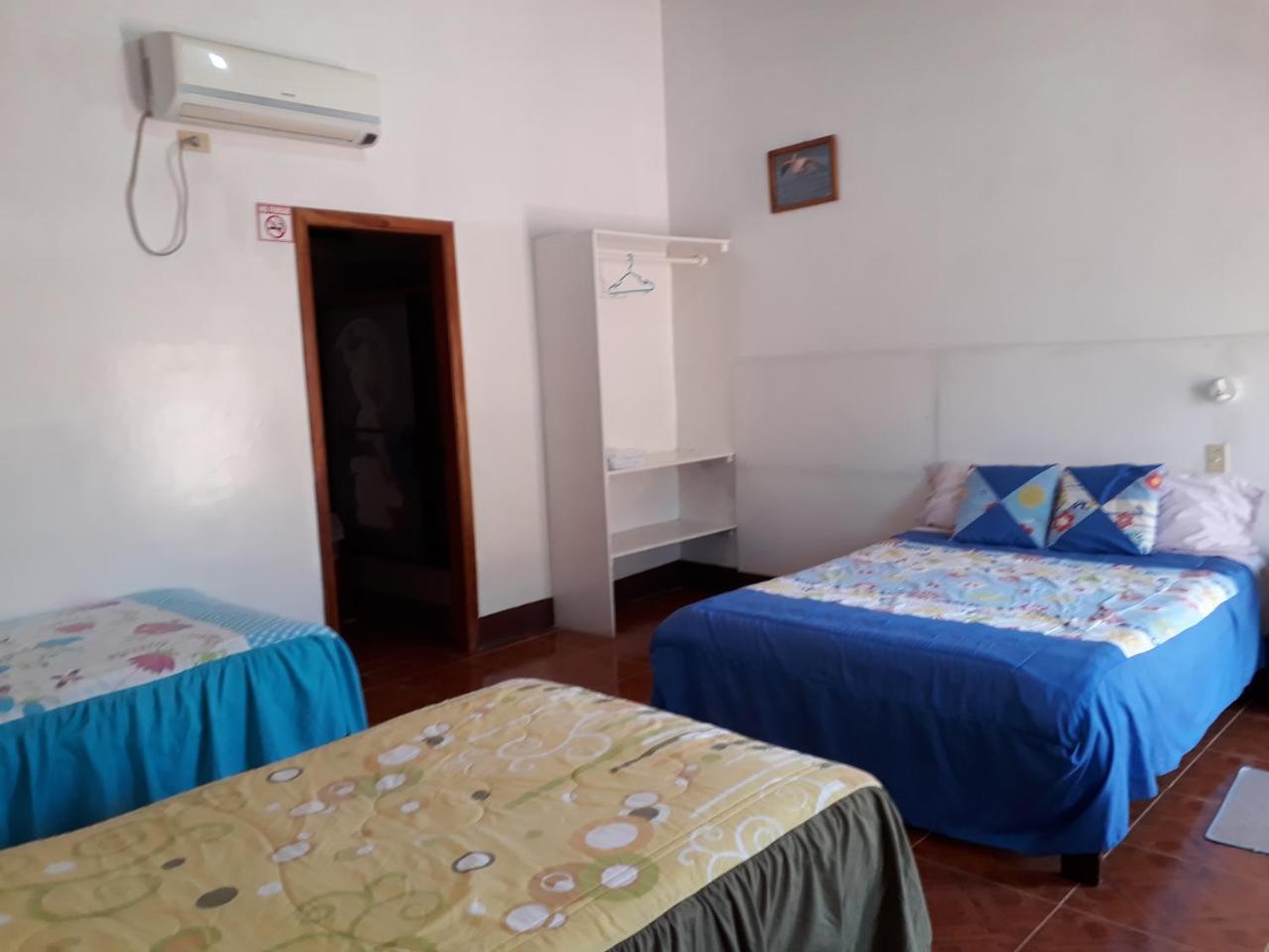 Hospedaje Mother Fanny Puerto Villamil Exterior foto